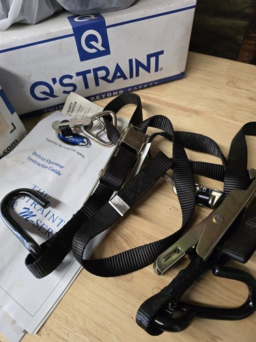 Straint series wheelchair - q'straint, m-series